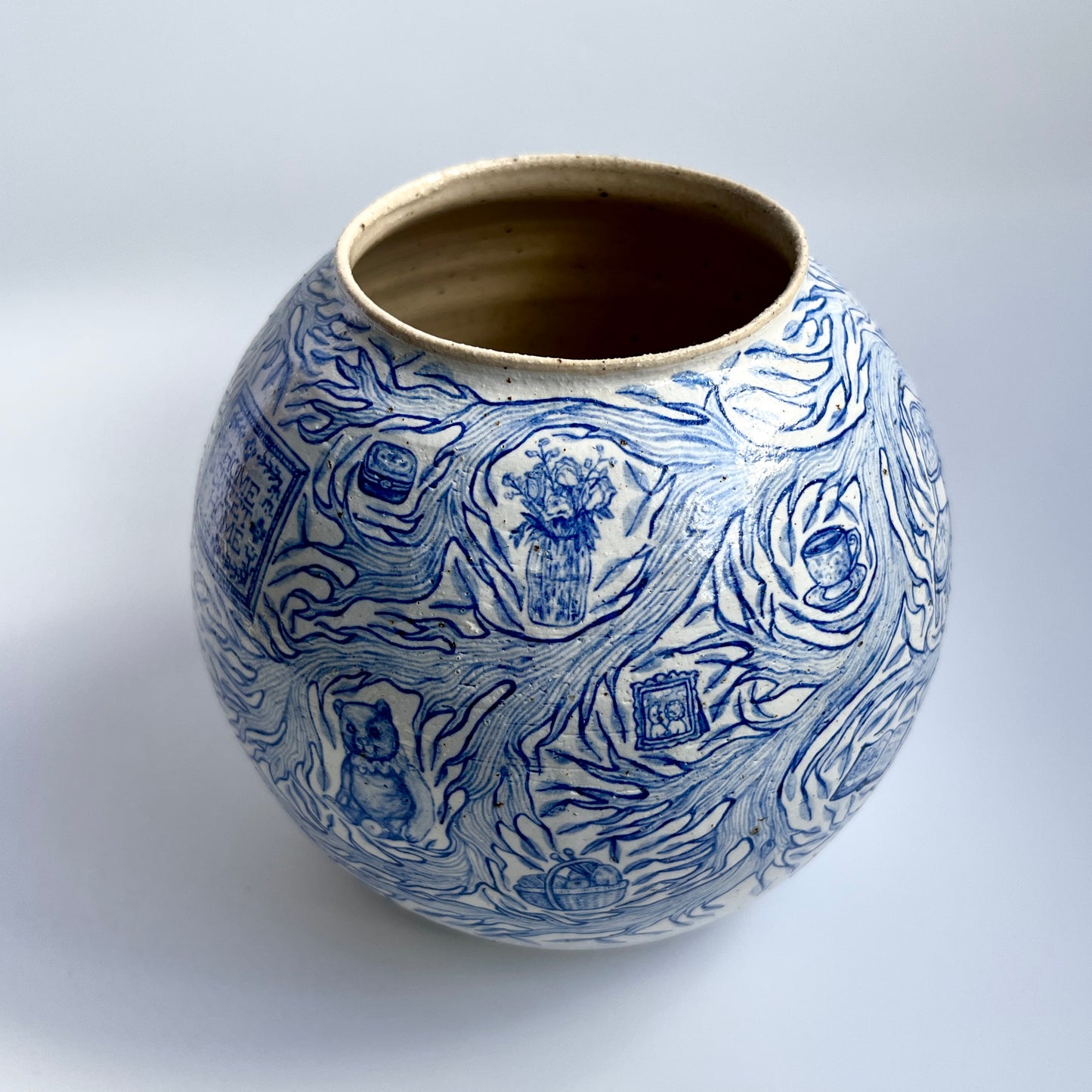 Handcrafted Ceramic Vase – Home Sweet Home (Speckled Stoneware, 1.15L)