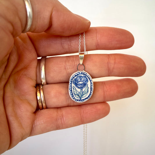 Handmade Ceramic Pendant Necklace – Flower Person Design (Sterling Silver, Nature-Inspired Jewellery)