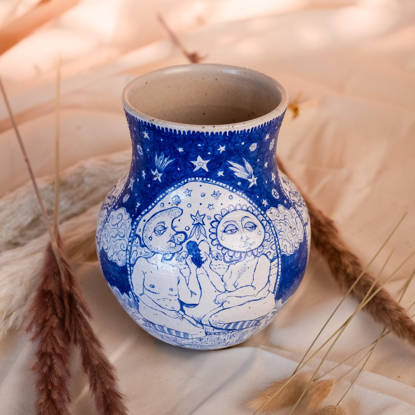 Handcrafted Ceramic Vase – Chances (Speckled Stoneware, 1.2L)