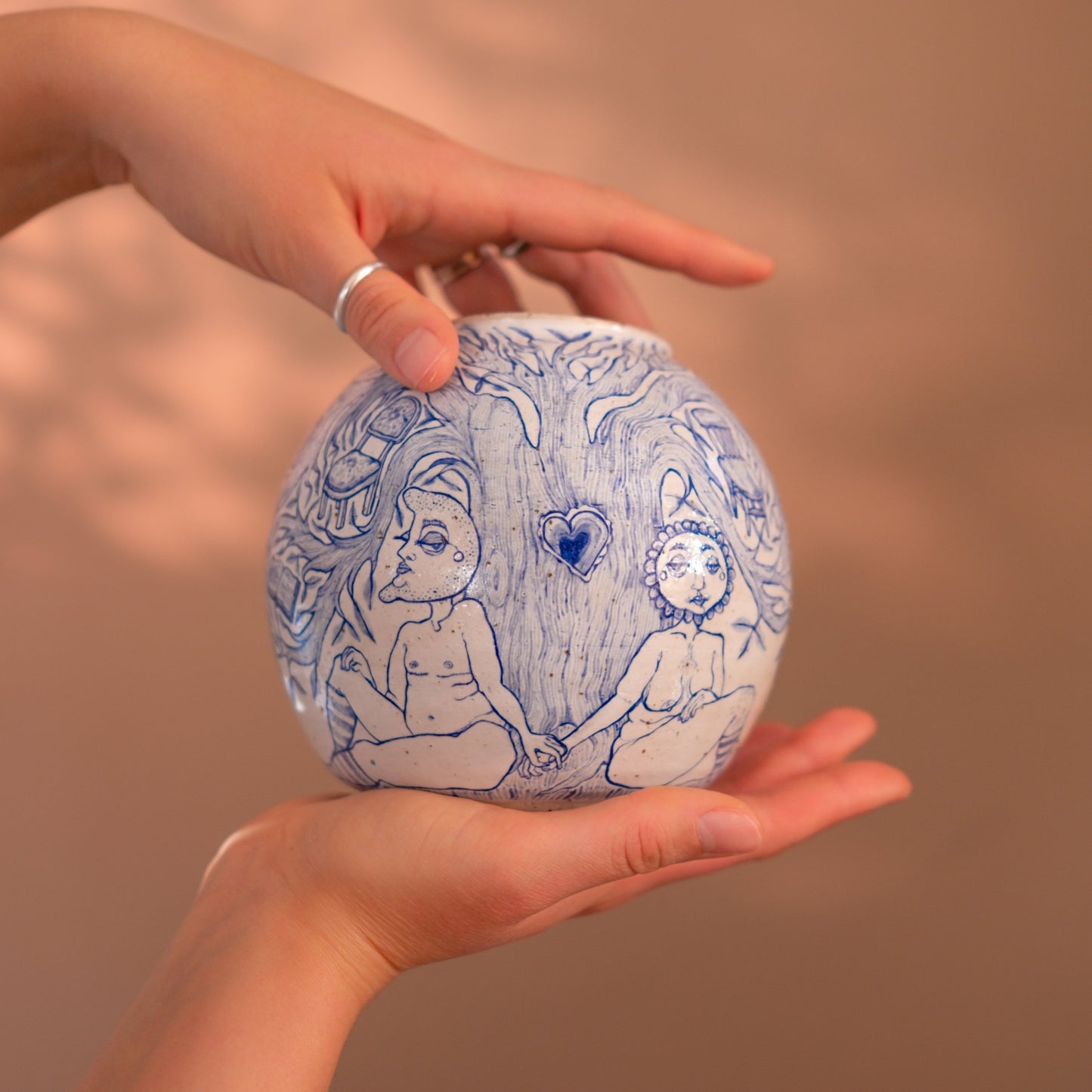 Handcrafted Ceramic Vase – Home Sweet Home (Speckled Stoneware, 1.15L)